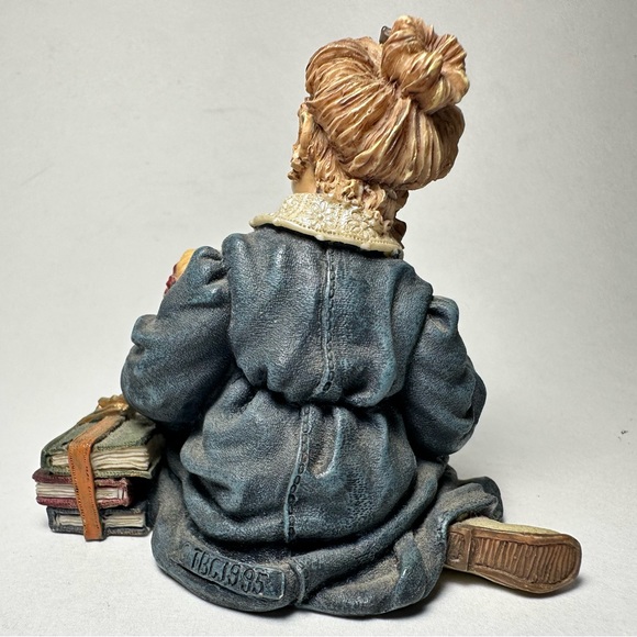 Yesterday's Child Dollstone Collection Michelle Reading Is Fun Teacher 1995 - Picture 8 of 12